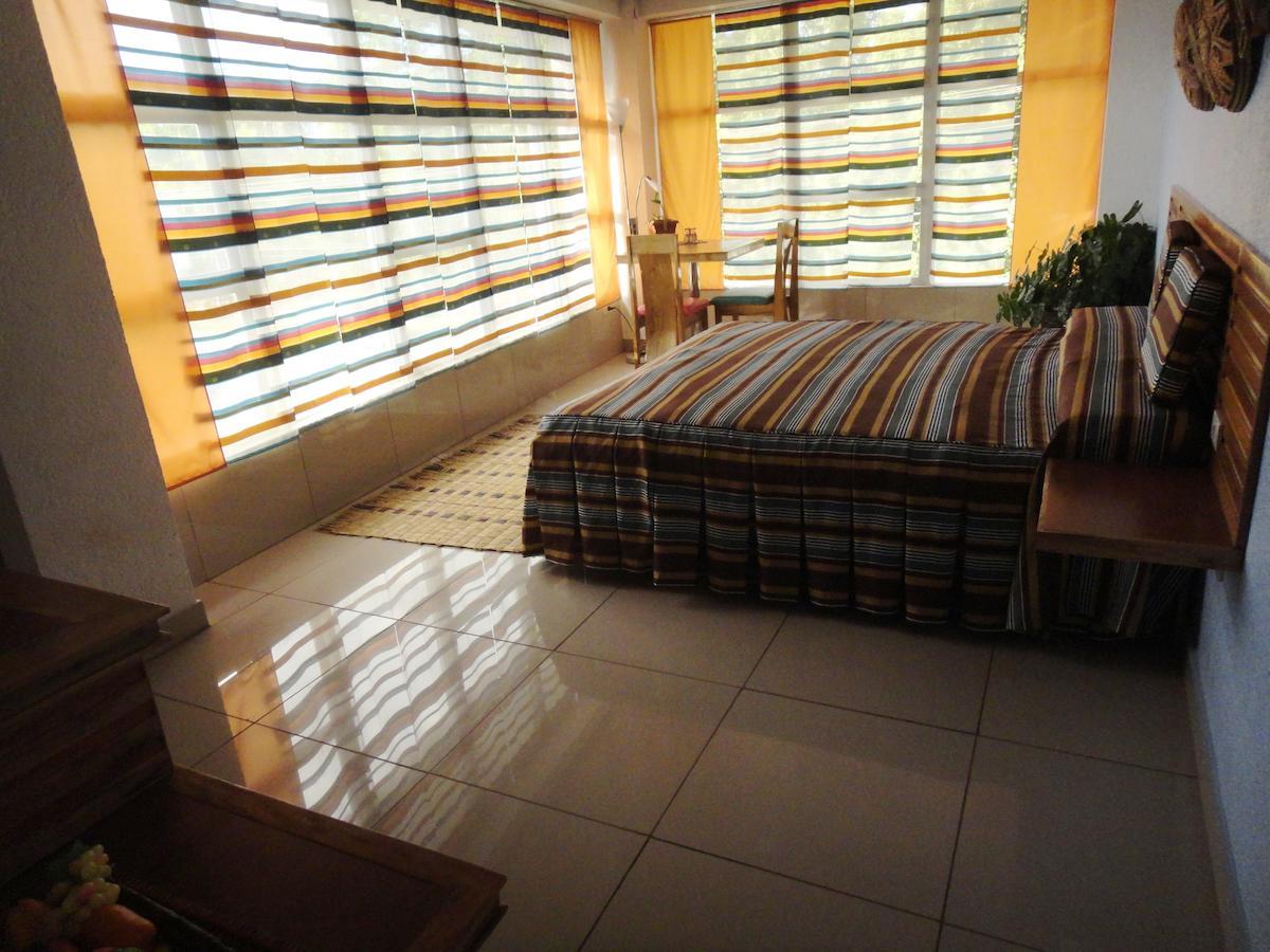 CITI Hotel Hilongos Habitación foto
