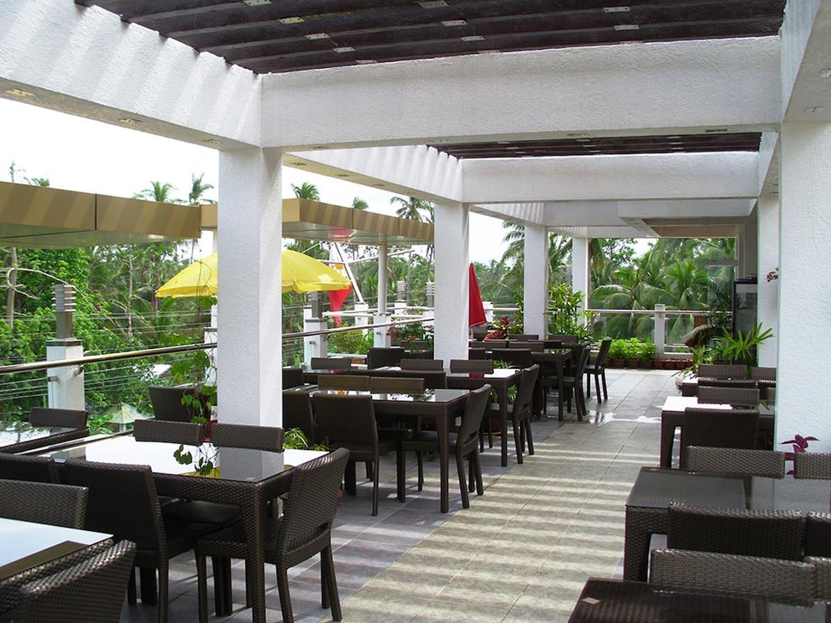 CITI Hotel Hilongos Exterior foto