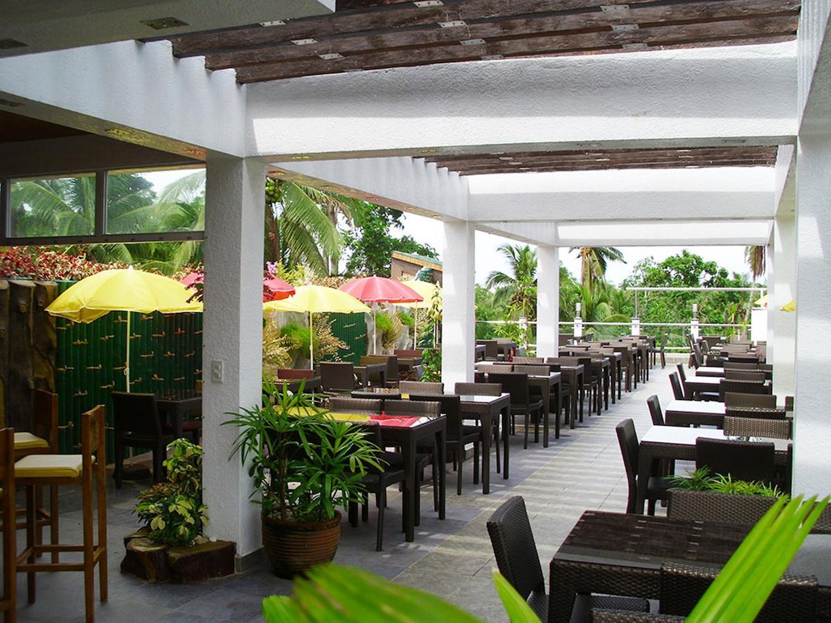 CITI Hotel Hilongos Exterior foto