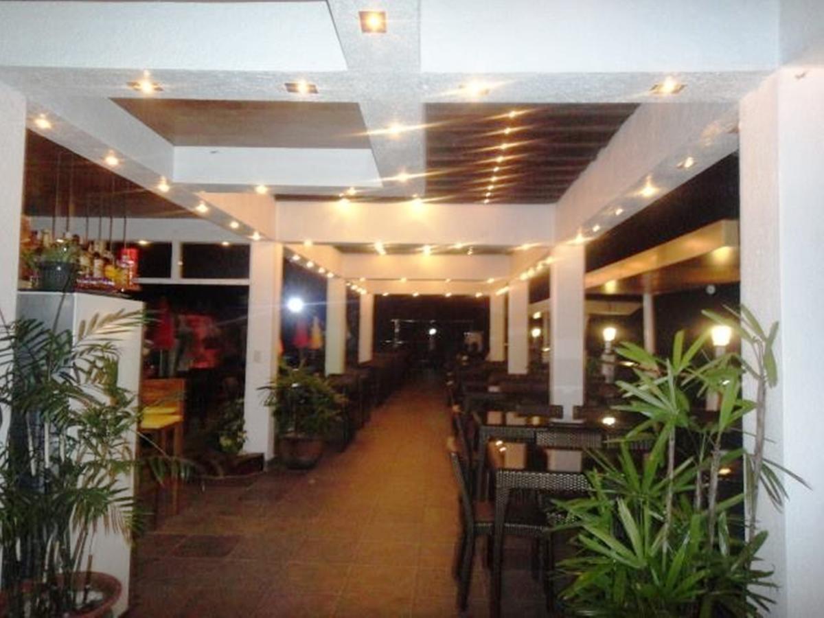 CITI Hotel Hilongos Exterior foto